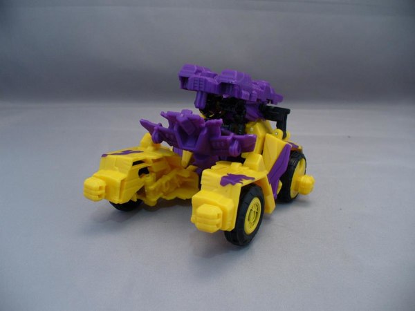 Transformers  Exclusive G2 Bruticus Image  (46 of 119)